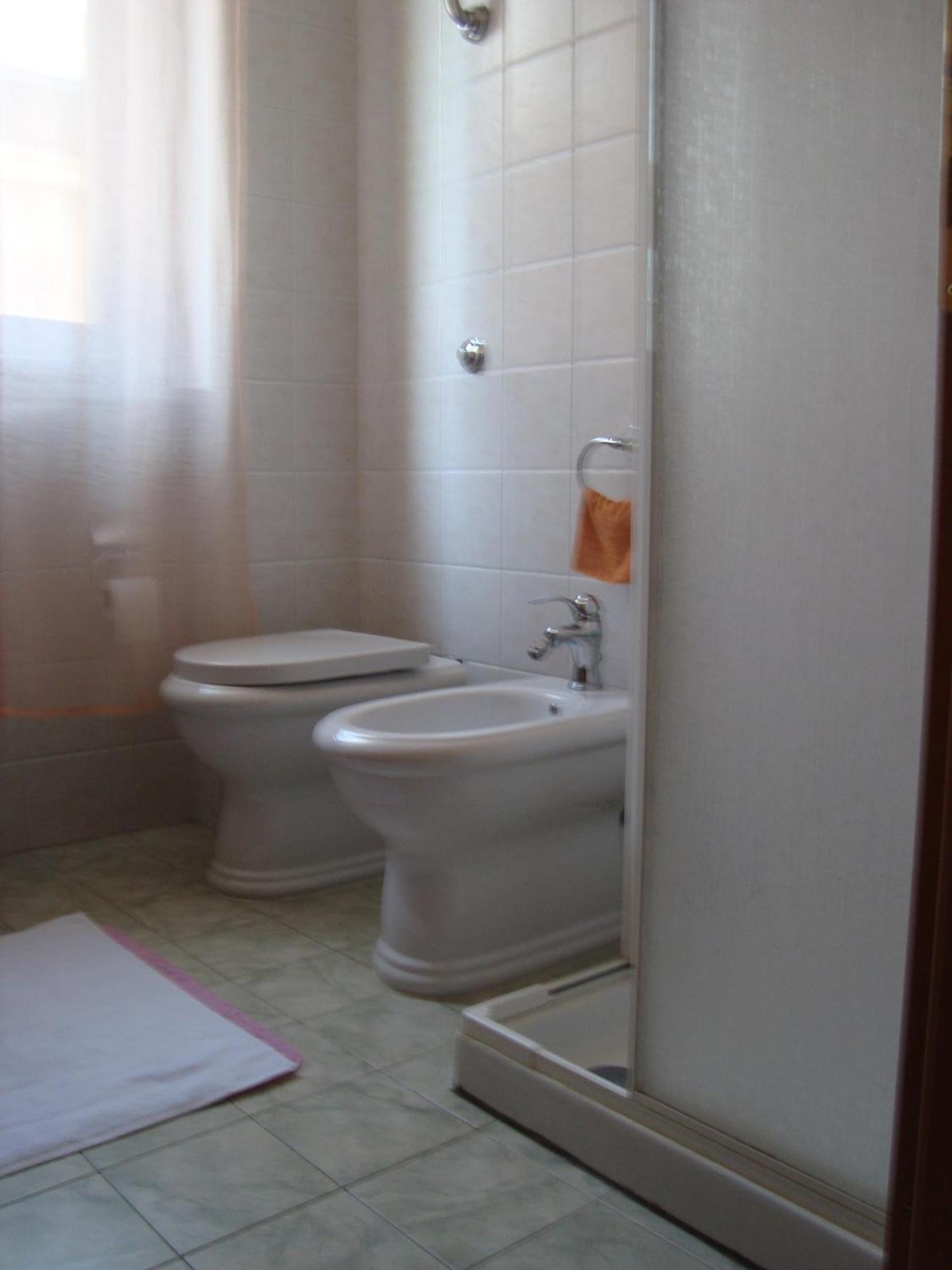 Residence Il Pino Saronno Zewnętrze zdjęcie